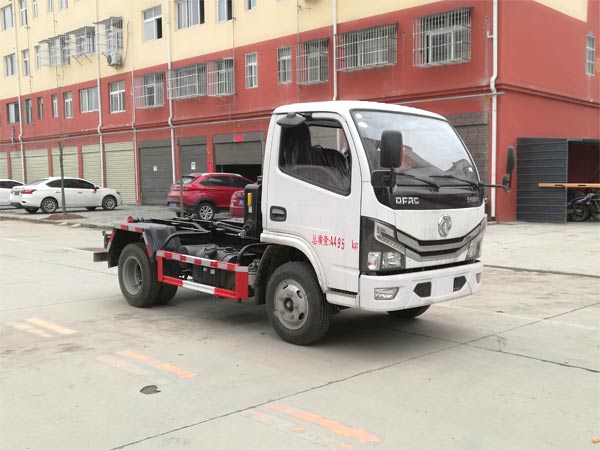 程力威牌CLW5040ZXXE6車廂可卸式垃圾車