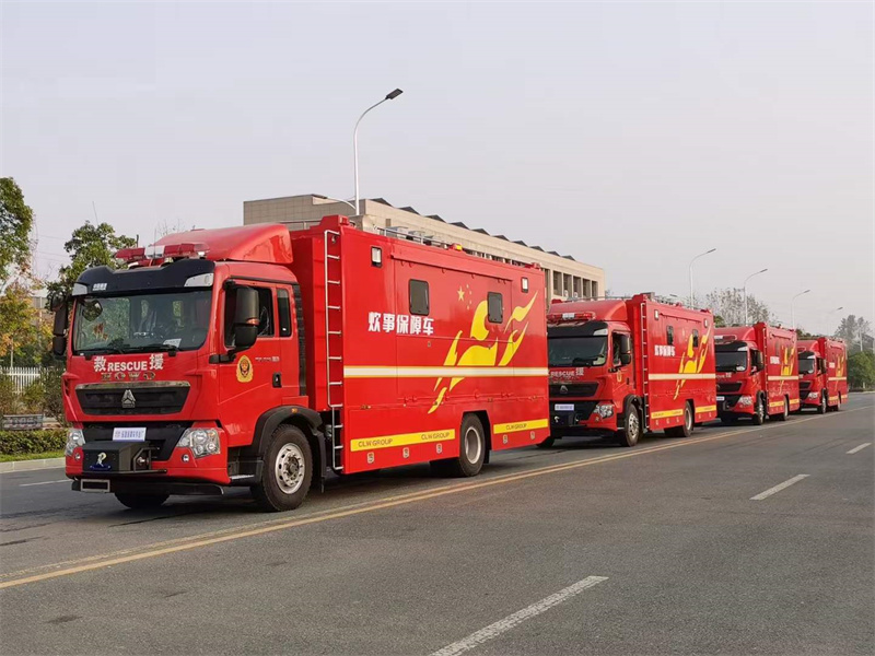 消防野外自行式炊事車