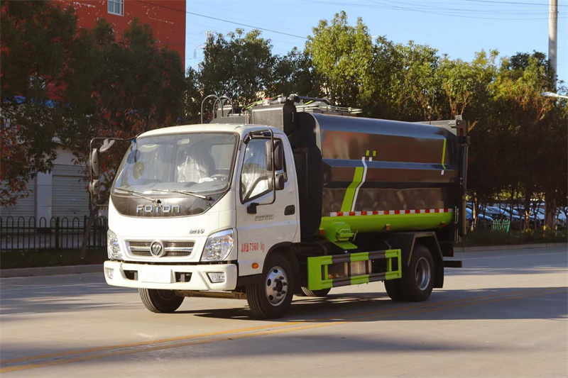 福田奧鈴捷運(yùn)側(cè)掛桶垃圾車